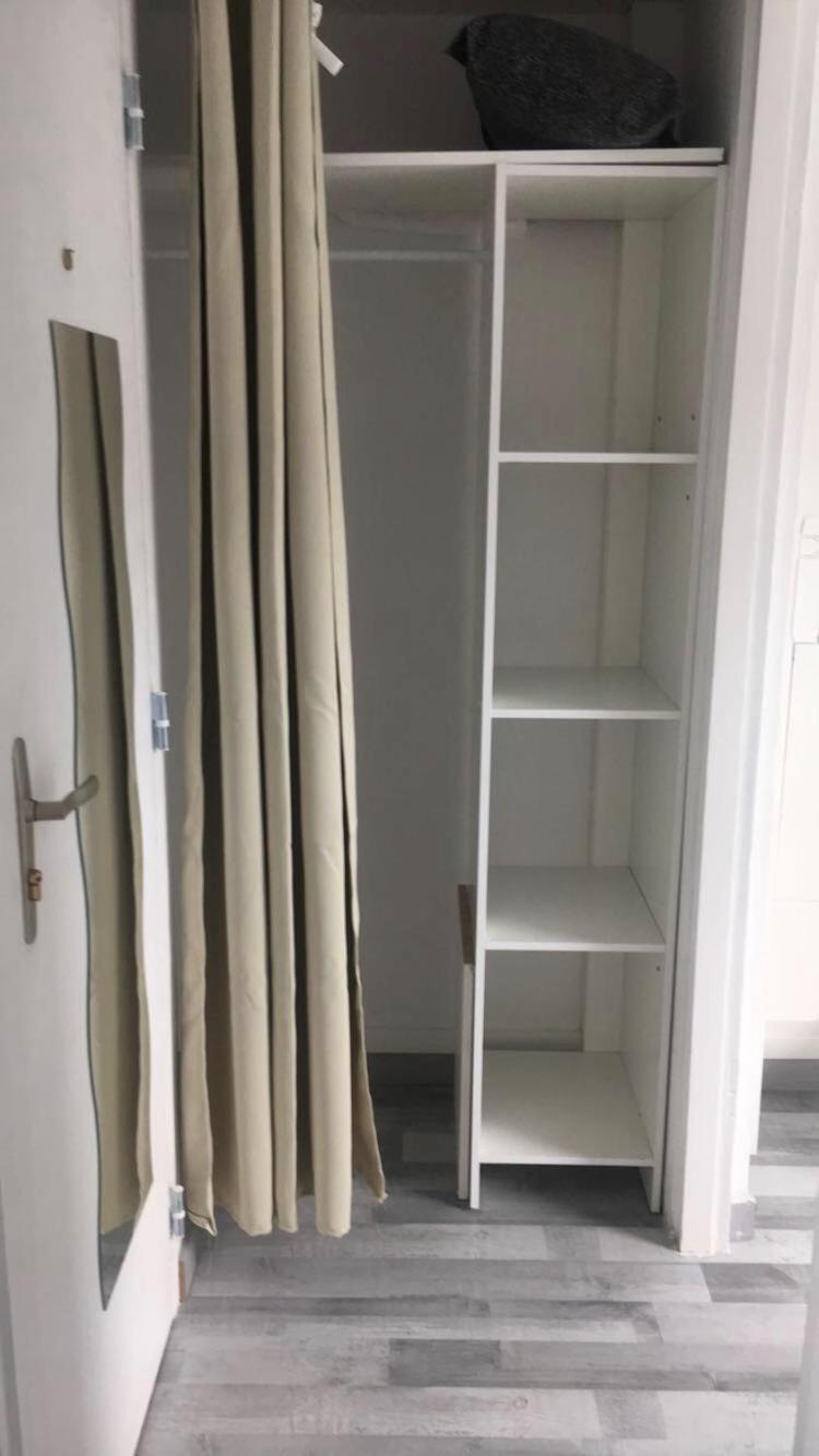 Studio / Chambre Calme Pres De L'Etang St Pierre. أميا المظهر الخارجي الصورة